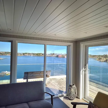 Feriehus Fantastic Views, Private Pier And Swimming Platform, Flekkeroy, Kristiansand, Boat *