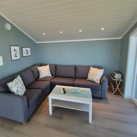Fantastic Views, Private Pier And Swimming Platform, Flekkeroy, Kristiansand, Boat בית נופש