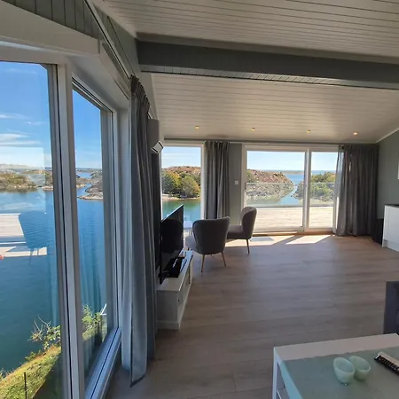 Fantastic Views, Private Pier And Swimming Platform, Flekkeroy, Kristiansand, Boat Feriehus *